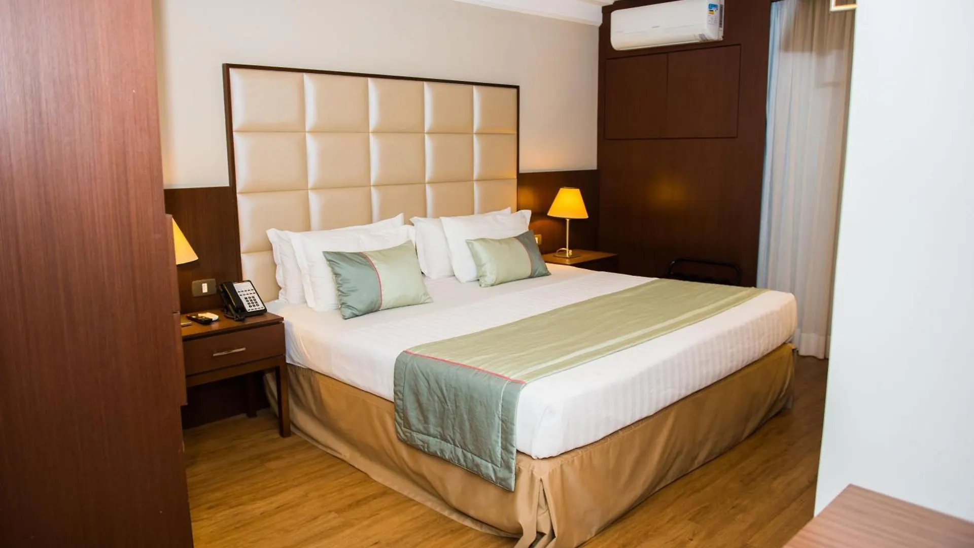 Royal Atlantica Macae Hotel